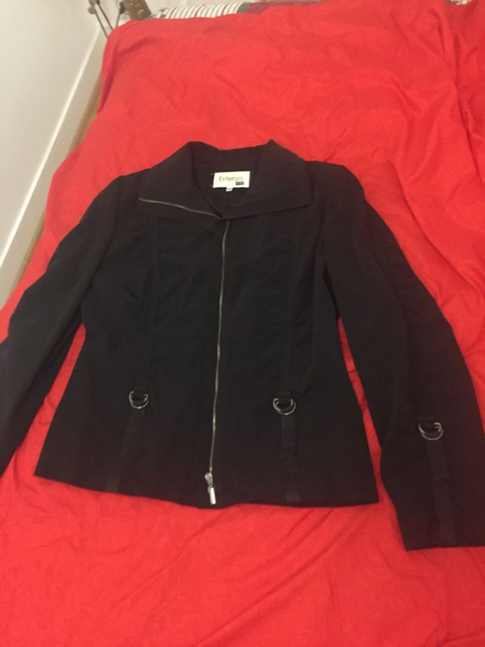 Tailleur noir - photo numéro 2
