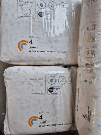 Lot de 3 paquets de couches la marque en moins taille 4