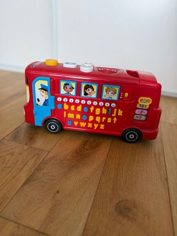 Bus pour apprendre l’anglais  tout petit