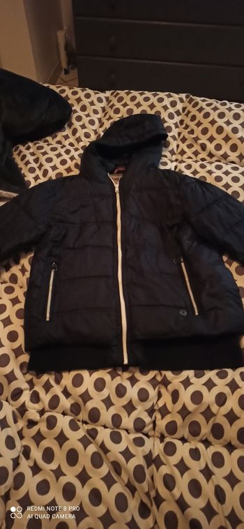 Manteau doudoune t. 14 ans