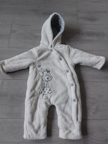 Combinaison C&A taille 3 mois