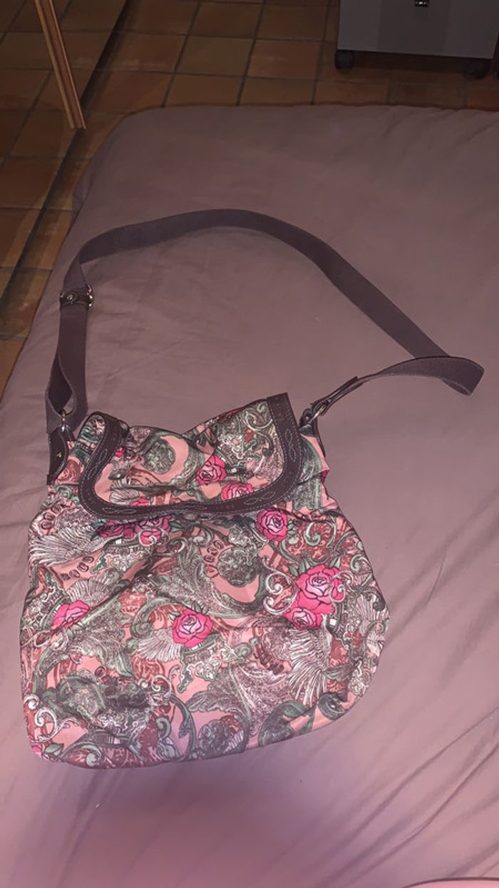 Sac bandoulière SOCO Marron avec rose et aile d’ange