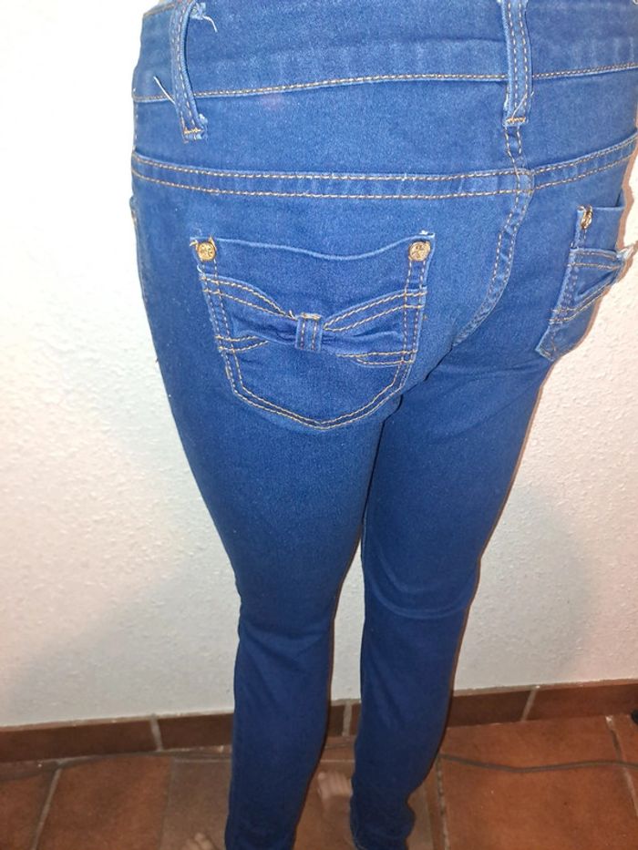 Jean femme taille 38 - photo numéro 3