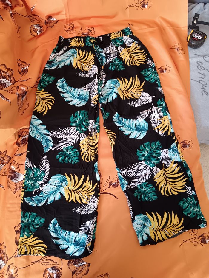 Pantalon fluide florale S/M - photo numéro 7