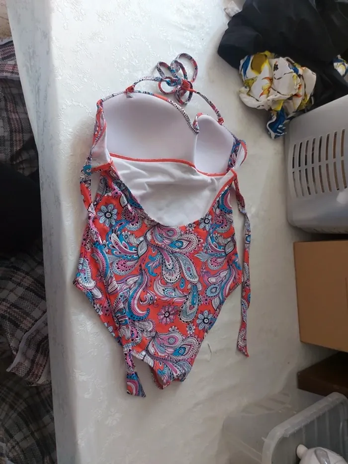 Maillot de bain - photo numéro 3