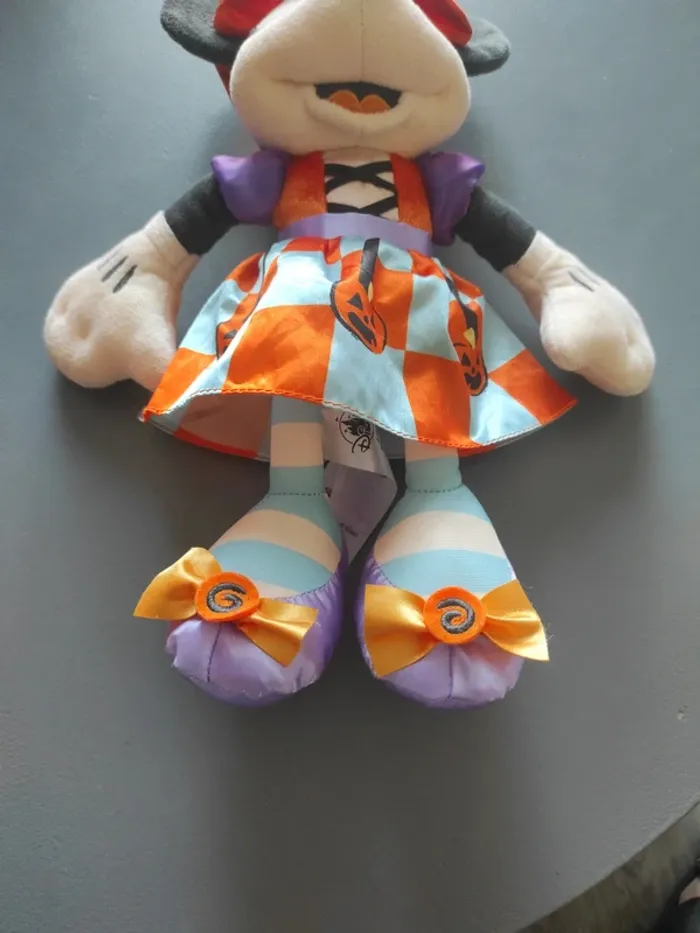 Peluche Minnie halloween Disney - photo numéro 2