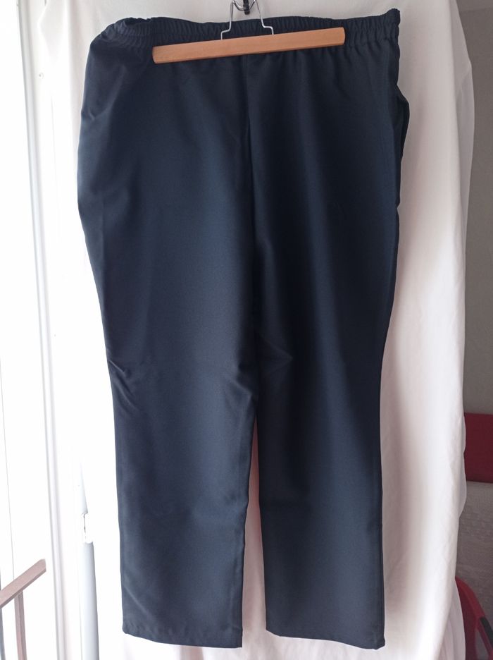 PANTALON Femme CHARMANCE Noir. NEUF. - photo numéro 2