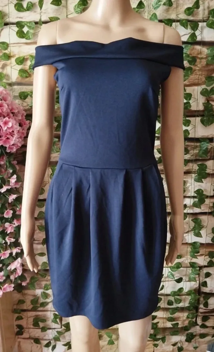 🌸Robe Marine Chic Taille 40🌸 - photo numéro 2