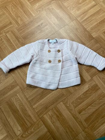 Gilet en tricot rose taille 6 mois Cadet Rousselle