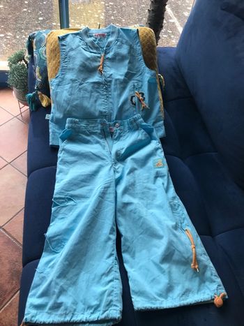 La compagnie des petits taille 8 ans ensemble veste sans manche et pantalon