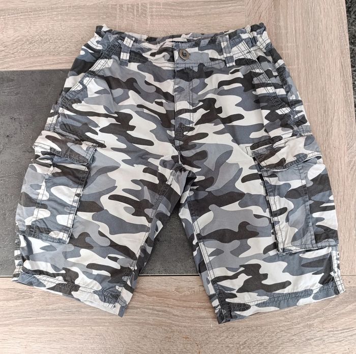bermuda cargo camouflage taille 14ans