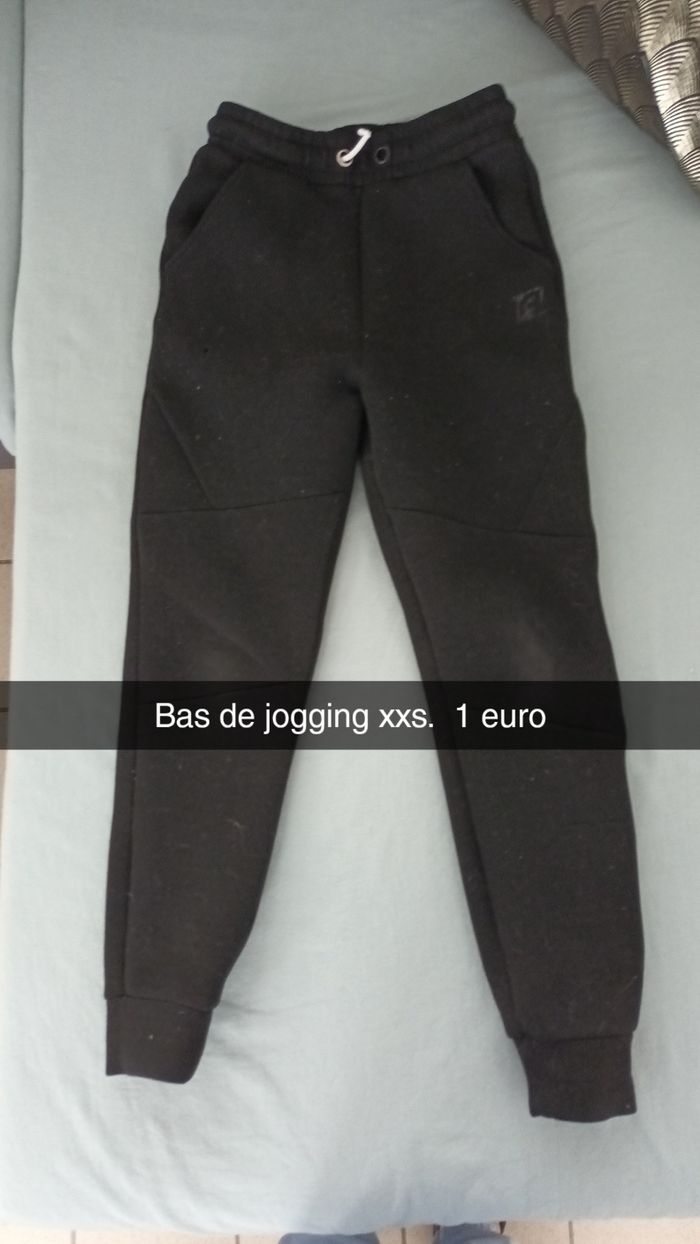 B1s de jogging - photo numéro 2