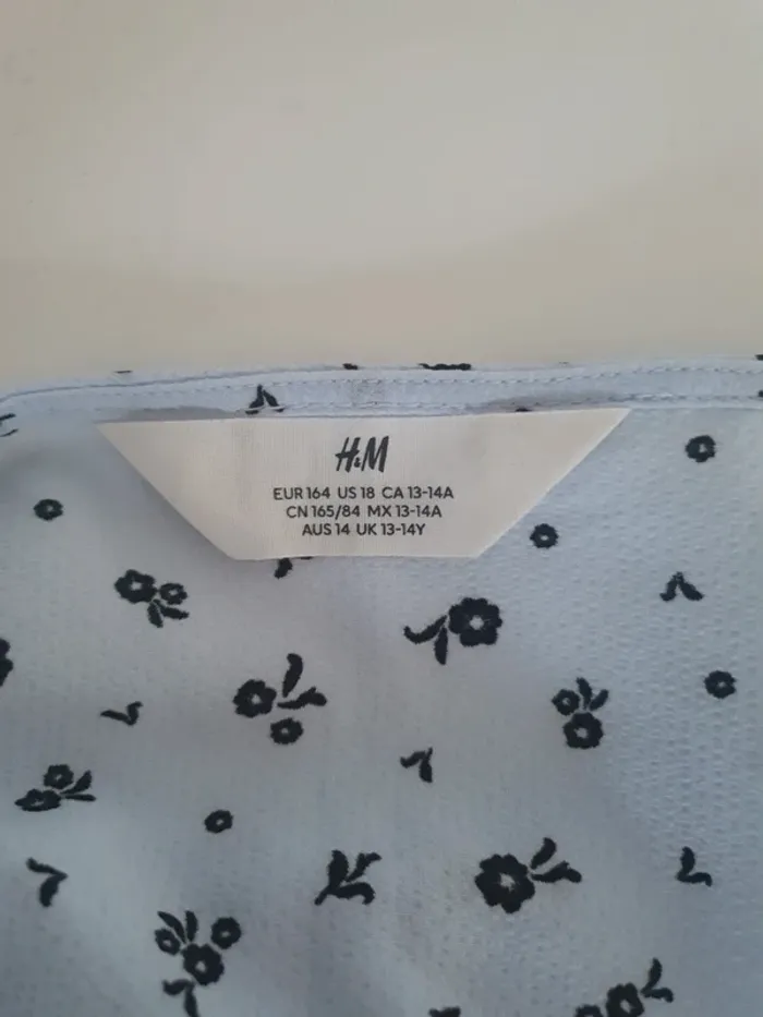 Ensemble fleuri H&M - photo numéro 3