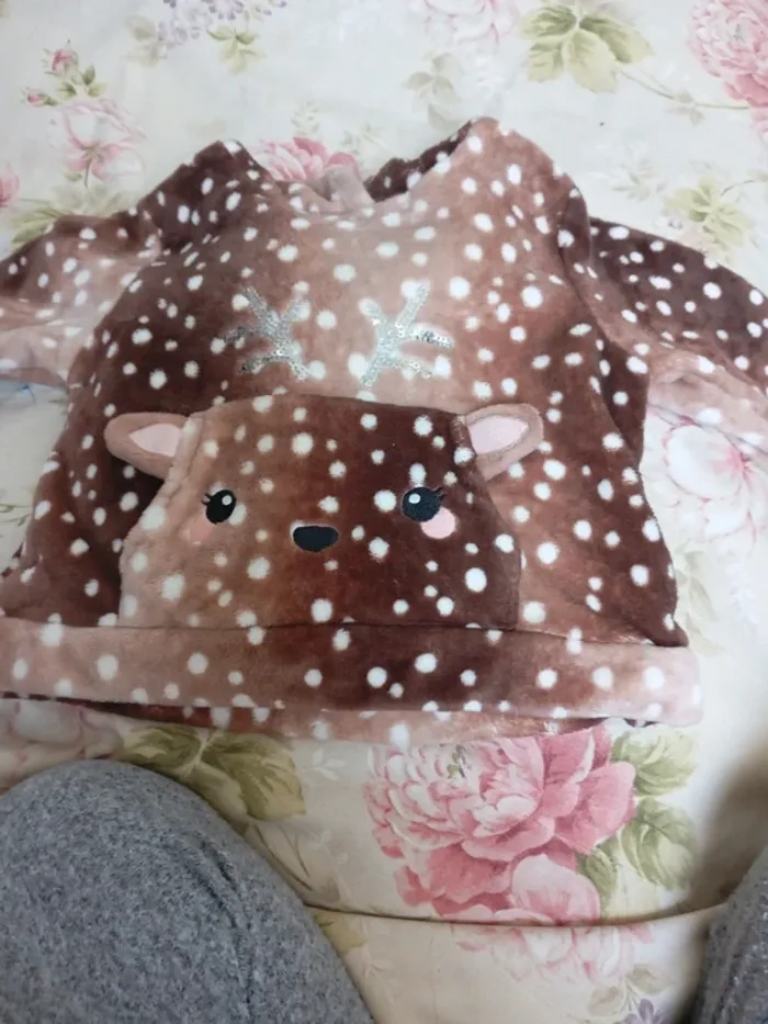 3 pull fille tbe 4:5 ans - photo numéro 3