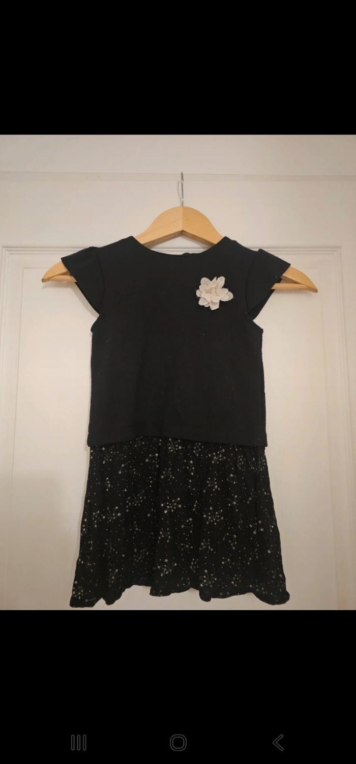 Robe 4 ans paillettes