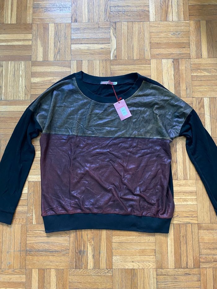 Sweat pour femmes de (Soggo) - photo numéro 1