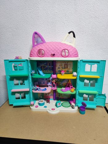 Maison de gabby chat la maison magique de gabby 