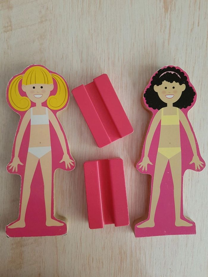 Jeu de vêtements magnétiques Abby & Emma de Melissa & Doug - photo numéro 6