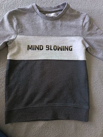 Pull hiver gris 4-5 ans