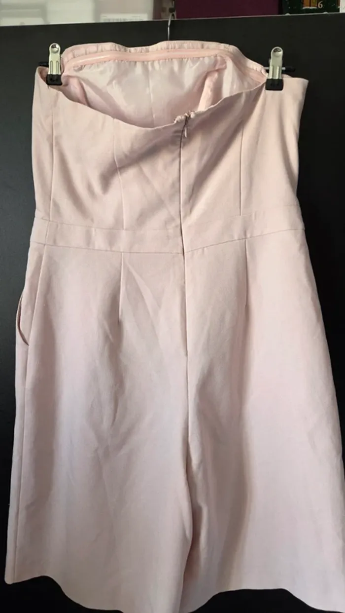 Combishort Bustier Rose clair de chez Asos en taille 40 - photo numéro 5