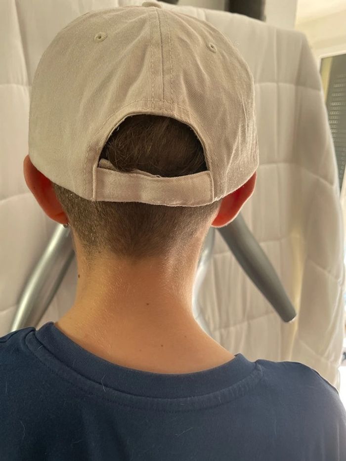 Casquette Lacoste crème taille M - photo numéro 3