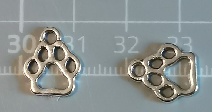 5 x pendentifs "empreinte de patte" en métal argenté - photo numéro 4