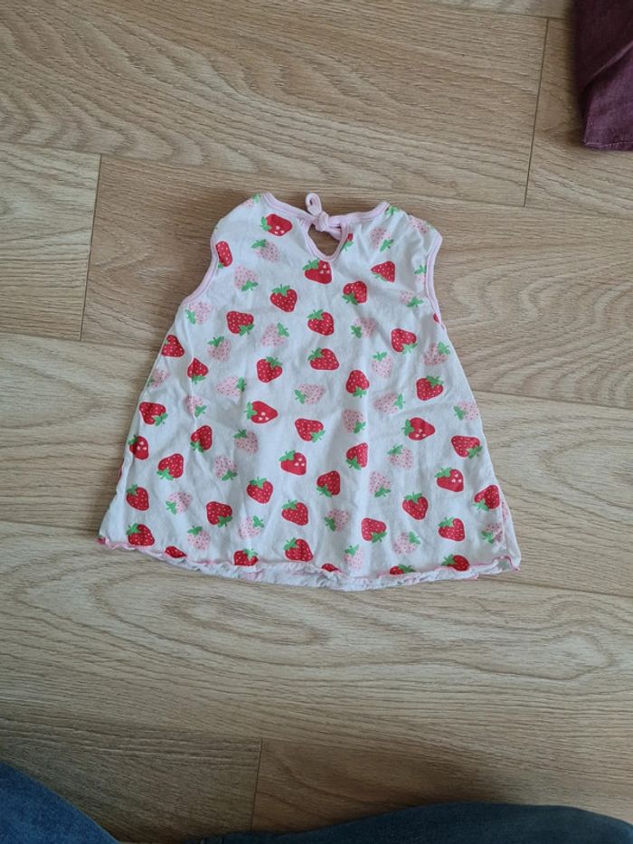 Robe été 12 mois fraise - photo numéro 4