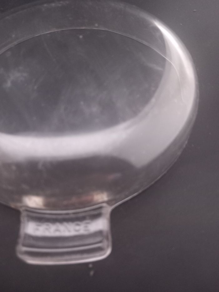 Coupelle en verre estampillée France - photo numéro 5