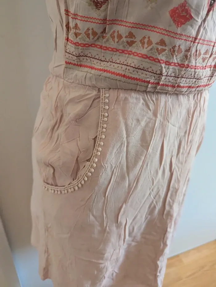 Robe Jennyfer - photo numéro 4