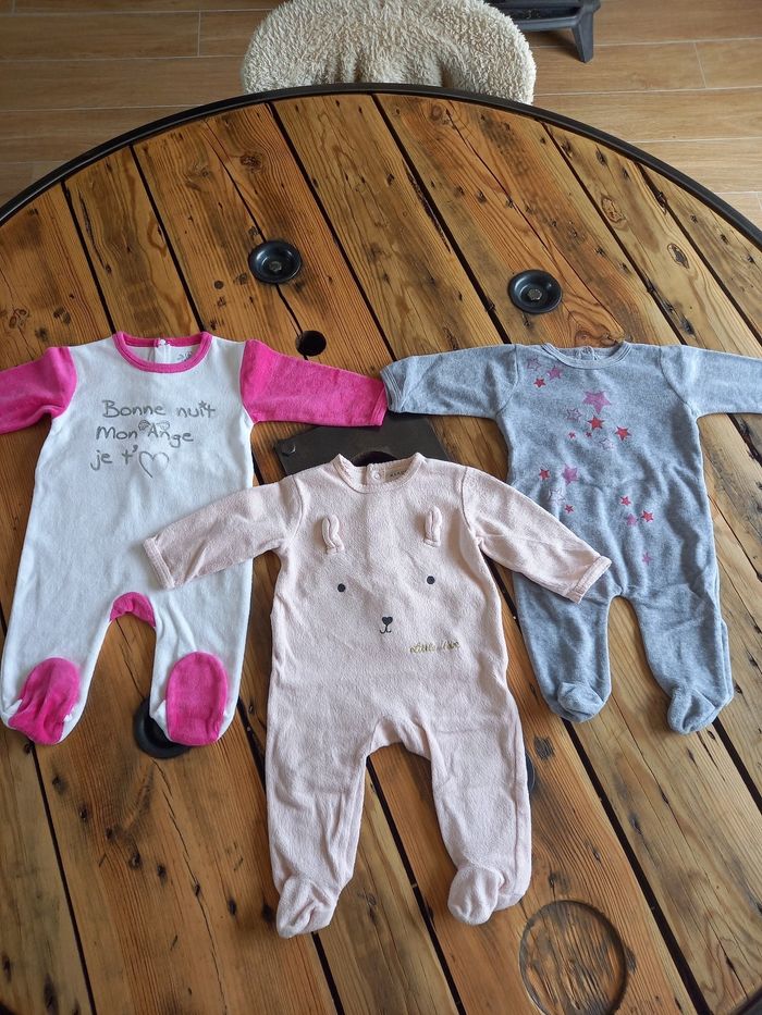 Lot de vêtements taille 6 mois hiver - photo numéro 7