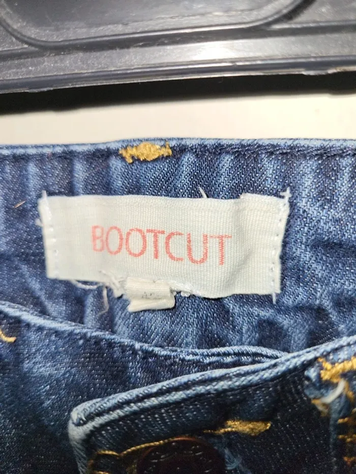 Jeans bootcut ici et maintenant - photo numéro 4