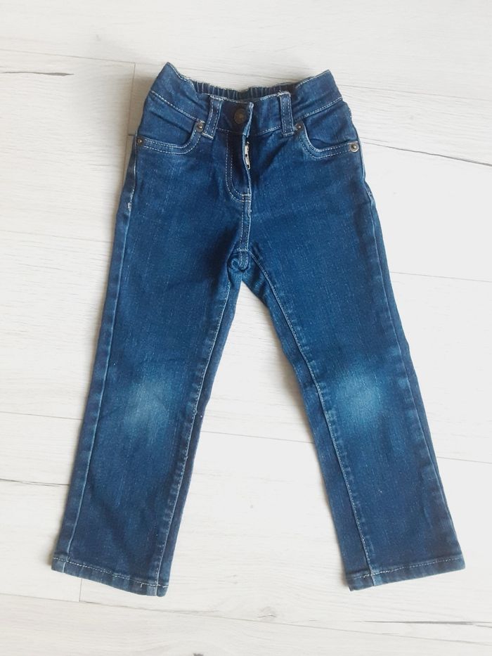 Vêtement fille pantalon jean bleu 3 ans