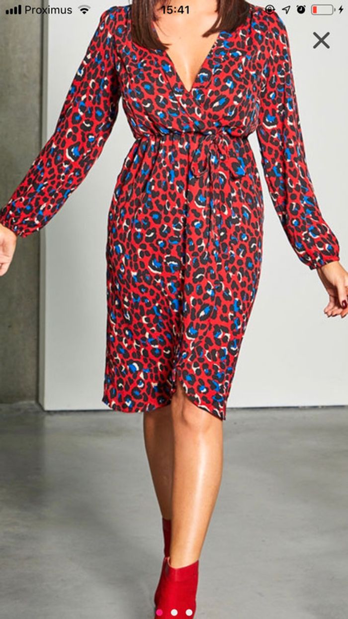 Robe sistaglam taille 38 / 10 uk - photo numéro 3