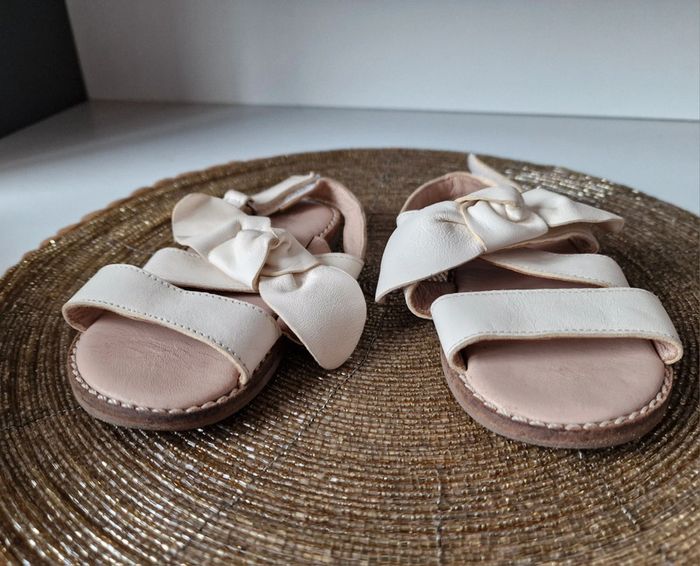 Claquettes Zara Baby fille 23 - photo numéro 4