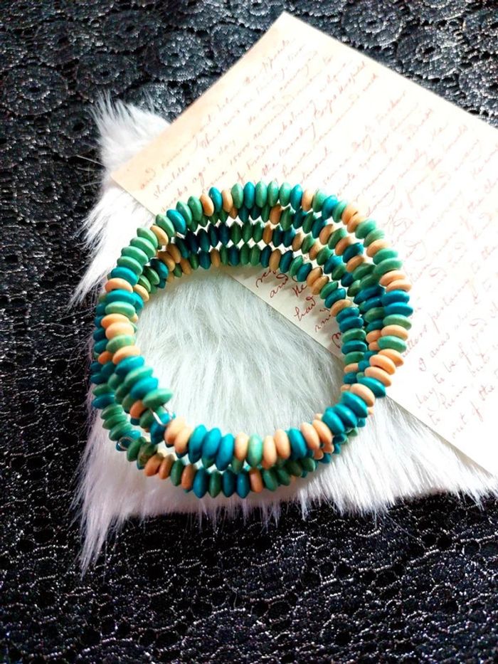 Bracelet en perles bois style vintage bohème