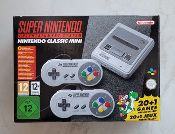 Super Nintendo Classic Mini 21 Jeux Inclus Neuve Scellé