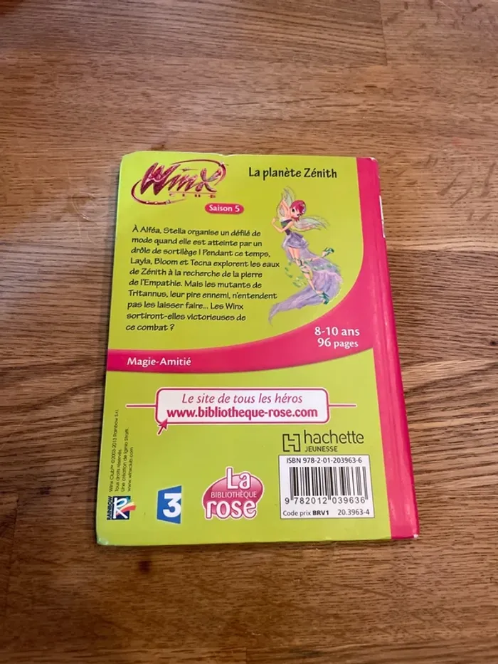 Livre La bibliothèque Rose Winx Club Numéro 50 La planète Zénith - photo numéro 3