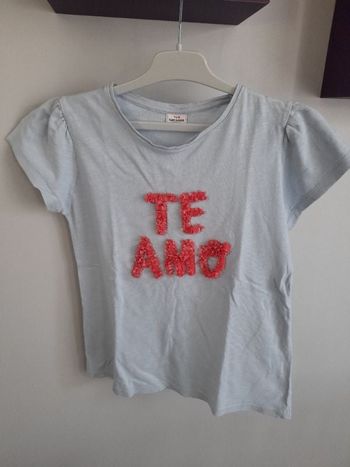 Tee-shirt tape à l'œil