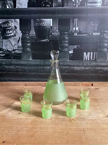 Carafe et 6 verres granités vintage 50-60 
