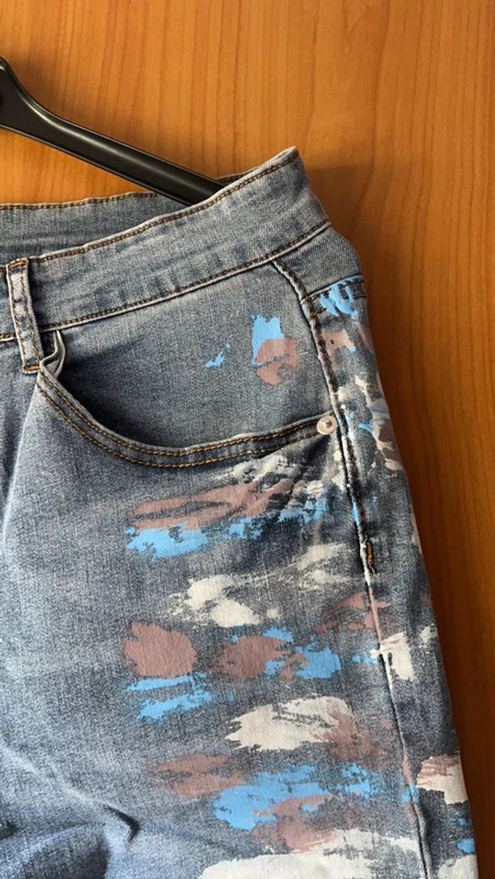 Jean avec taches de peinture taille 30 - photo numéro 3
