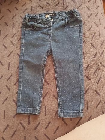 Jean taille 9/12mois 80cm primark