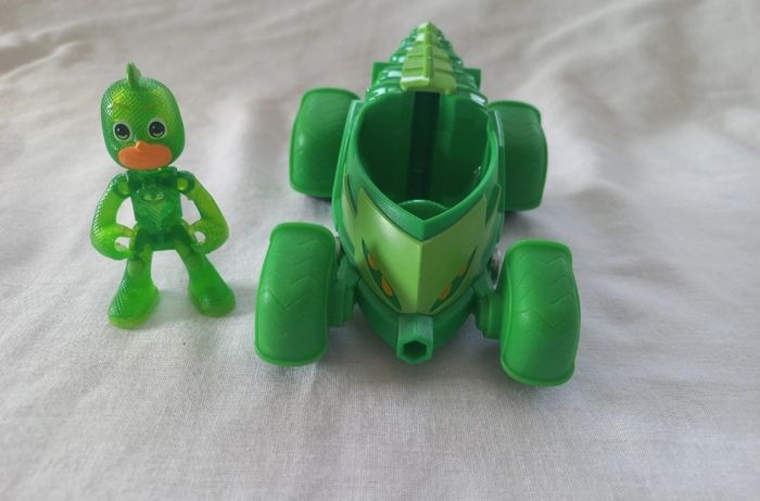 Figurine Gluglu + véhicule Reptilo-Mobilie ; Pyjamasques - photo numéro 2