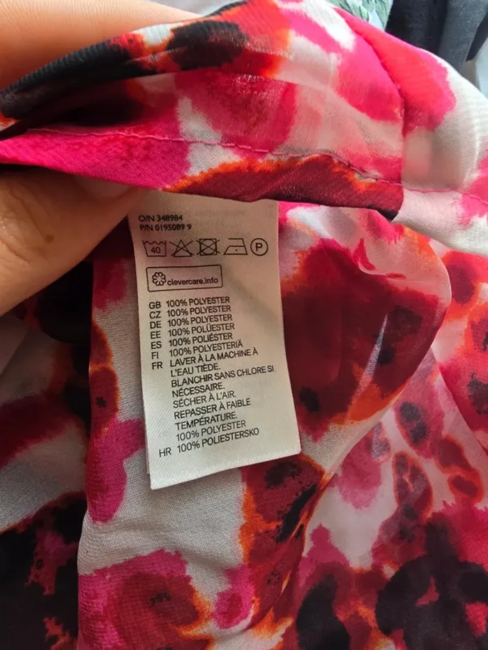 Blouse manches courtes debardeur colorée h&m taille 42 - photo numéro 6