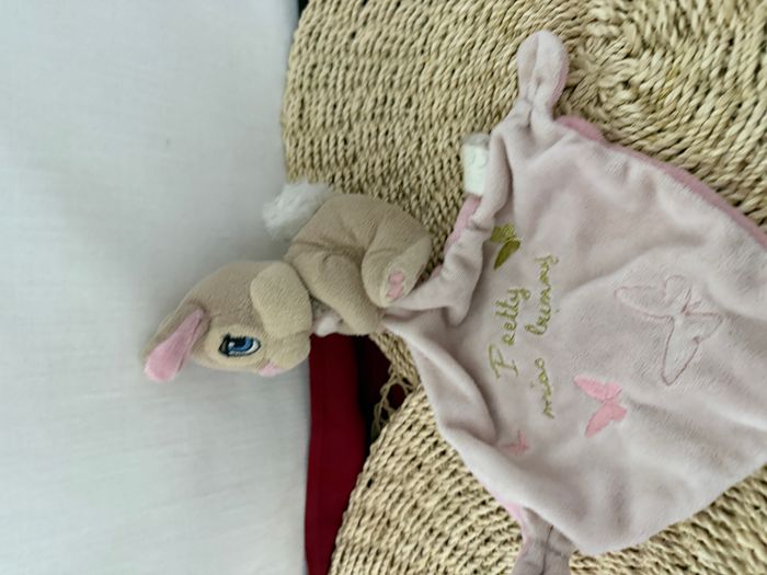 DISNEY BABY DOUDOU LAPIN PRETTY MISS BUNNY PAPILLON ROSE OR DORE - photo numéro 5