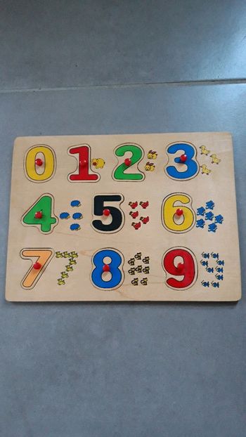 Jeu en bois chiffres