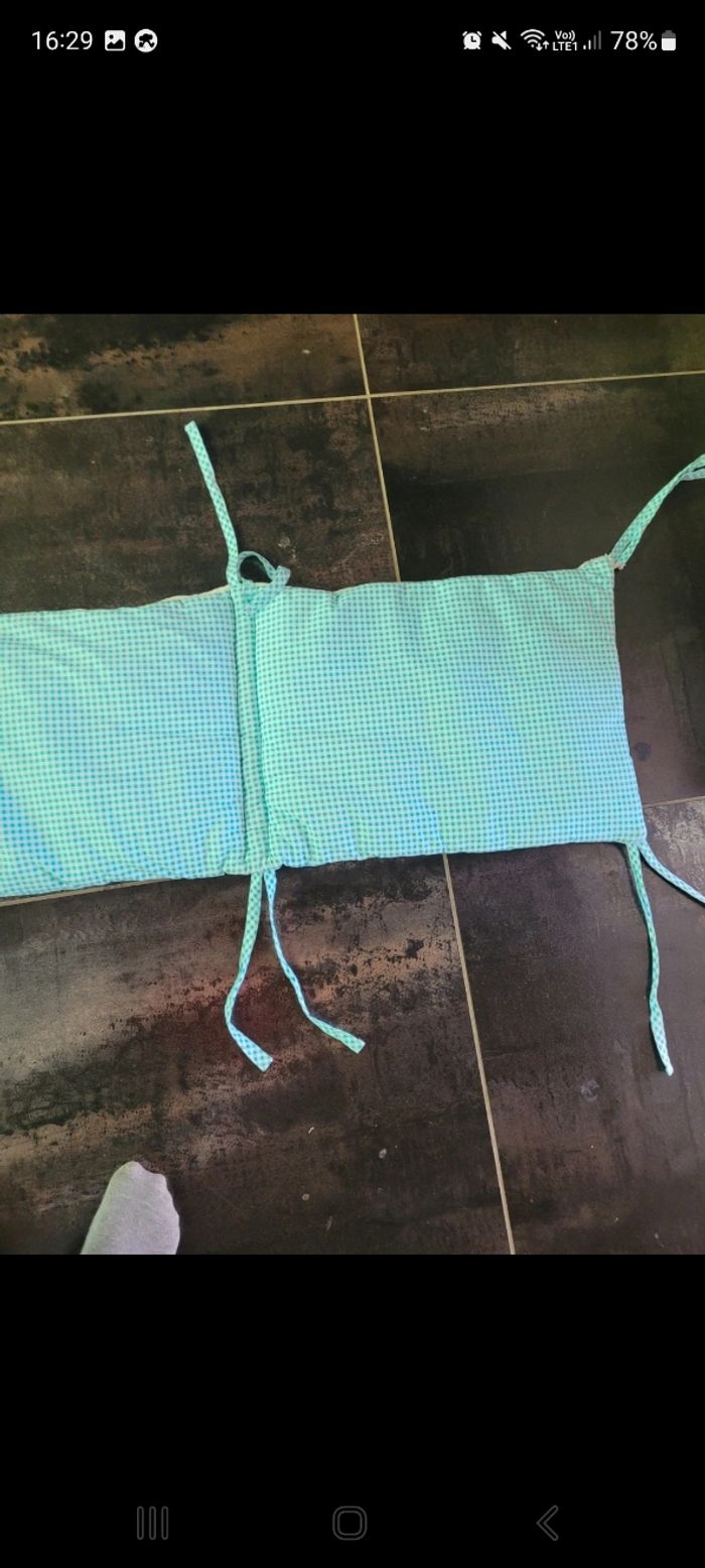 Tour de lit bleu - photo numéro 3