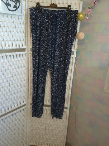 💎joli pantalon fluide bleu marine à motifs fleurs & papillons la halle femme TL / 40