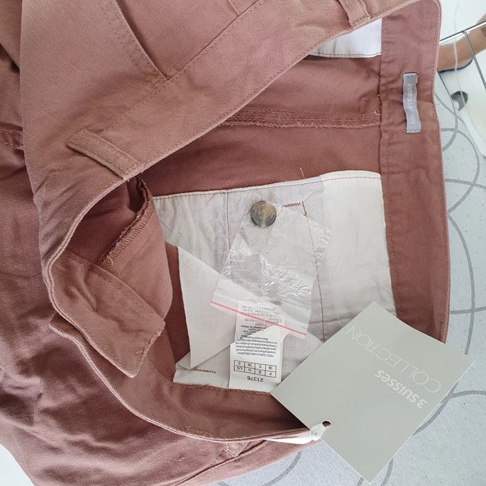 Pantalon neuf avec étiquette - photo numéro 4