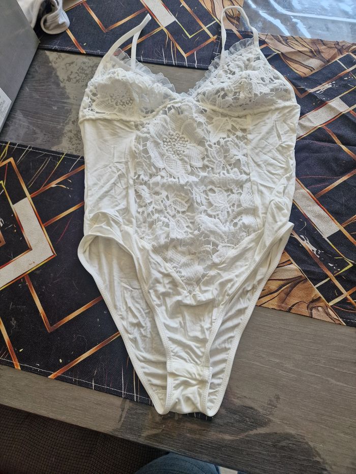 Body neuf
