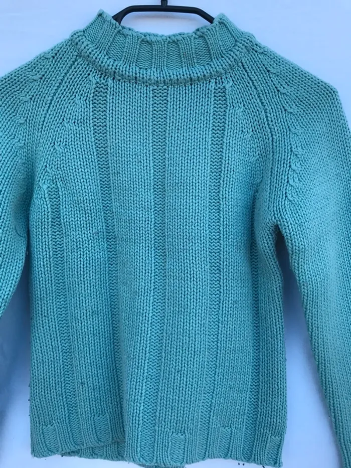 Pull bleu - photo numéro 2